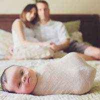 Su hija nació con un tumor cerebral inoperable e hicieron esta emotiva sesión de fotos para recordarla por siempre