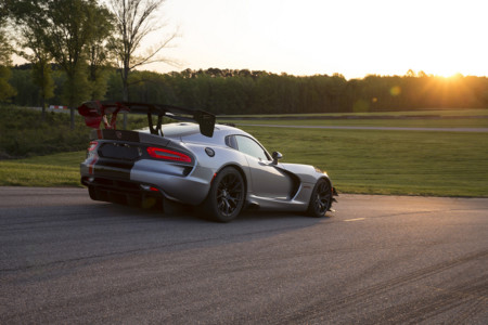 Dodge Viper Acr Motorpasion 26
