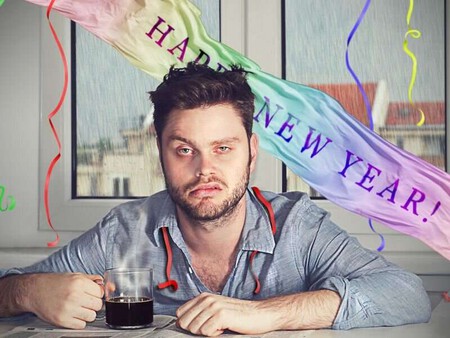 Evitando la resaca de año nuevo: ¿sirven de algo los productos que prometen que reducirán tu resaca?