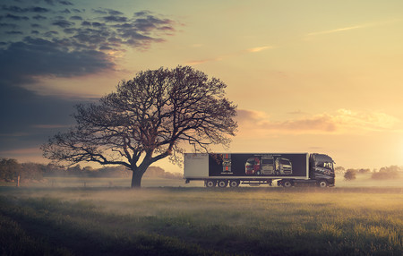 Volvo dejará de fabricar sus camiones en Irán