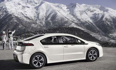 Opel Ampera: coche del año 2012 en Europa