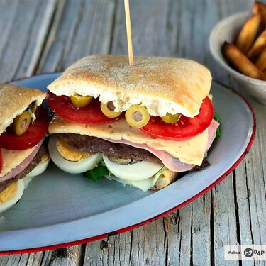 Este sándwich, que resuelves en 10 minutos, es el bocata nacional de Uruguay, y nada tiene que envidiar a una buena hamburguesa 