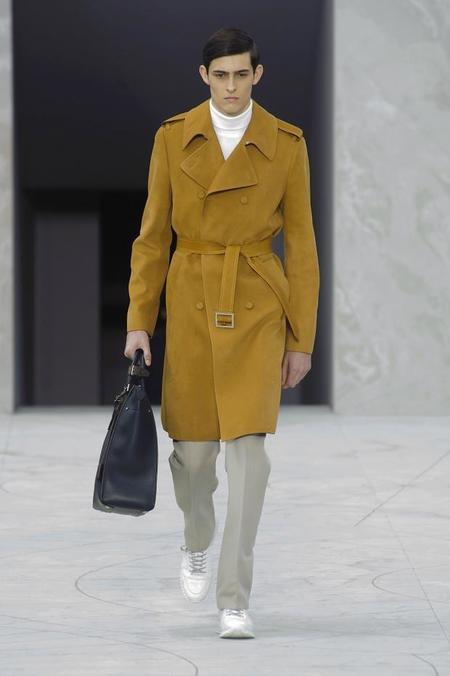 El hombre viajero de Louis Vuitton primavera-verano 2015 consigue seducirnos