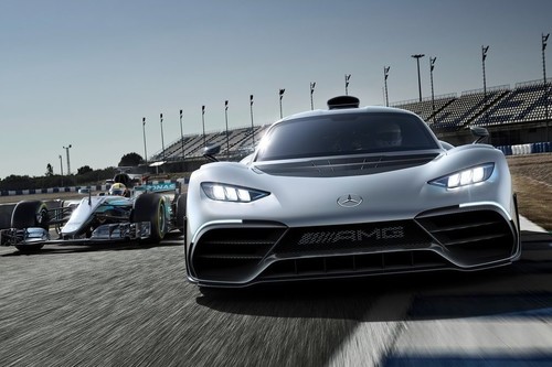 Cuándo sí la F1 ha influido en los coches de calle y cuándo es mero juego de mercadotecnia
