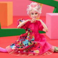 'Barbie rara' salta de la pantalla y tendrá su propia muñeca que ya puedes comprar en preventa 