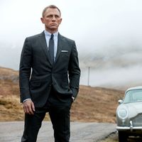 007 también portea: los padres responden ante la burla a Daniel Craig por portear a su hija