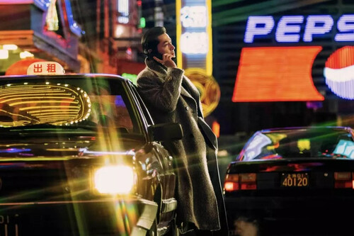 Como si 'Succession' fuera una telenovela turca. Wong Kar-Wai ha vuelto con una serie y tiene los tics de su cine, pero no la esencia