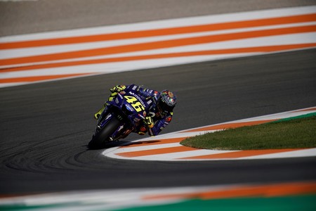Valentino Rossi: "Tenemos dos motores diferentes pero los tiempos son parecidos"