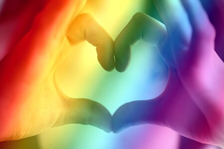 Día del orgullo Gay: cómo hablar con los niños sobre el colectivo LGTBI y enseñarles a no discriminar a nadie por su condición sexual