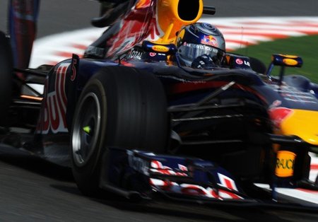 Red Bull niega que los nuevos test de flexibilidad les hayan perjudicado
