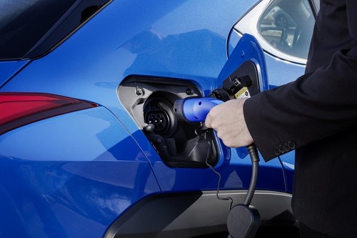 Plan Renove y Plan MOVES 2020: qué ayuda a la compra es mejor para un coche eléctrico