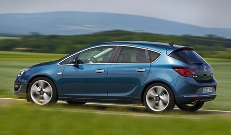El Opel Astra recibe el motor 1.6 SIDI Turbo de 170 CV