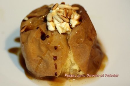 Manzanas asadas con queso Mascarpone y piñones. Receta