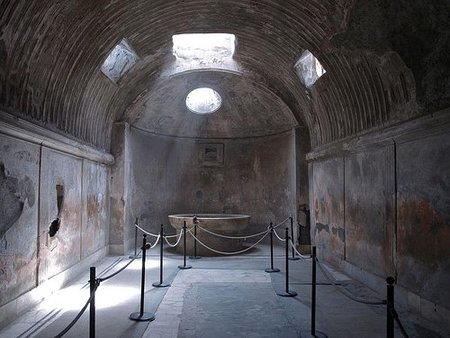 Abren las termas eróticas de Pompeya
