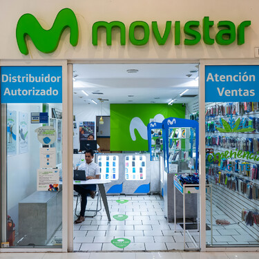 El nuevo dueño de Movistar México quiere llevar la red a los satélites y migrar millones de líneas a la nube, pero no tendrás que cambiar de SIM 