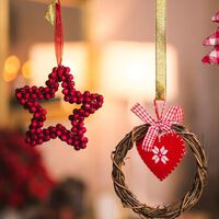 Adiós al rojo clásico: estos son los nuevos colores para decorar durante la época navideña 2025