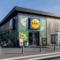 Este viernes, 4 de septiembre, Lidl trae la solución a la falta de enchufes en terrazas y patios por 15,99 euros  
