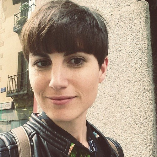 "Las canciones me han servido para canalizar momentos duros de mi maternidad". Entrevista a Beatriz Montiel, autora de "Theta"