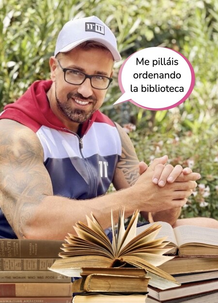 Rafa Mora enseña sus notas del examen de selectividad: suspende inglés y saca un 10 en geografía