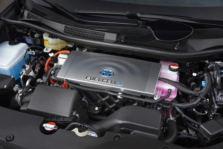 Las entrañas del coche eléctrico de hidrógeno Toyota Mirai volverán a alimentar un barco de pila de combustible