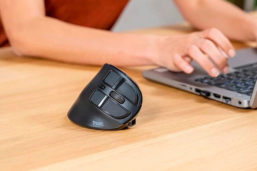 Este ratón vertical cambió para siempre mi forma de jugar en el PC