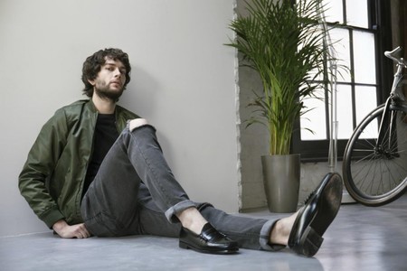 ¡Adiós calcetines! Los mejores penny loafers para llevar con cualquier look este verano