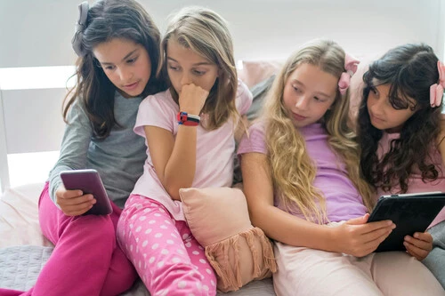 Ninas Movil Pexels Kampus