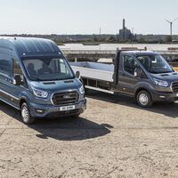 Lo último de Ford tiene tracción trasera, cambio manual y 170 CV pero no es un deportivo, es la Ford Transit 5.0 Toneladas