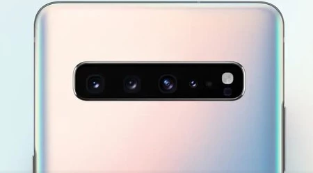 Samsung Galaxy Note 10 4 つのカメラ