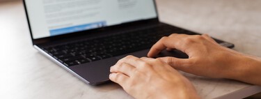 El chantaje emocional contra el teletrabajo: una multinacional promete hacer una donación por cada día que los trabajadores vayan a la oficina