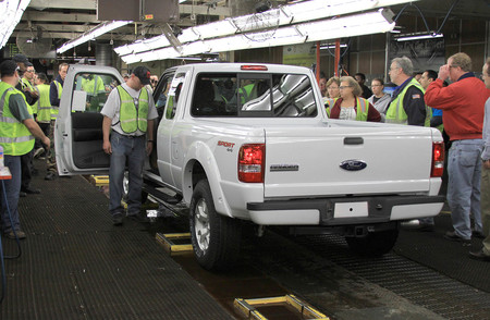 Ford podría prescindir del 10 % de su mano de obra a nivel mundial