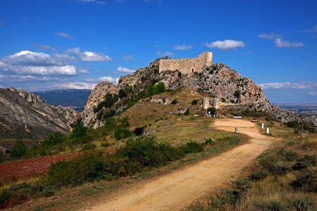 Pueblo Bonito Espana Escapada Rural Burgos Castilla Turismo Encanto