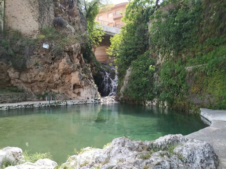 El Refugio De Rozalen 40 Anos Es El Pueblo De Las Cascadas Al Que Ha Vuelto A Vivir Tras Frenar Su Carrera Necesito Estar En Mi Pueblo Con La Gente Que Quiero