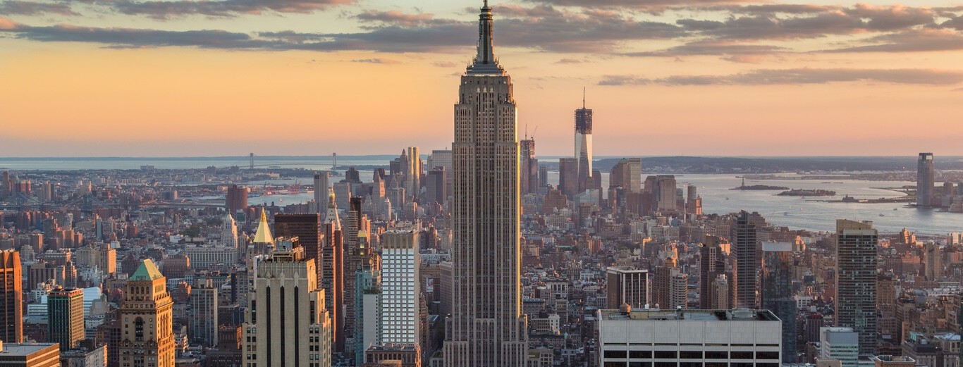 Nueva York ha descubierto que su empleado mejor pagado no es el alcalde, es un fontanero. Parecía imposible hasta que revisaron su agenda