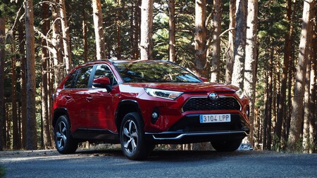 Toyota Rav4 Plug In Hybrid 11