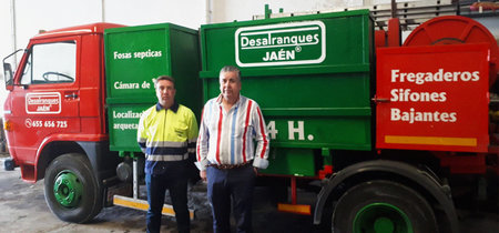 Yo he creado ese gran mito de Internet que es Desatranques Jaén 