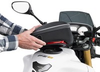 Cómo funciona el sistema Tanklock de GIVI 