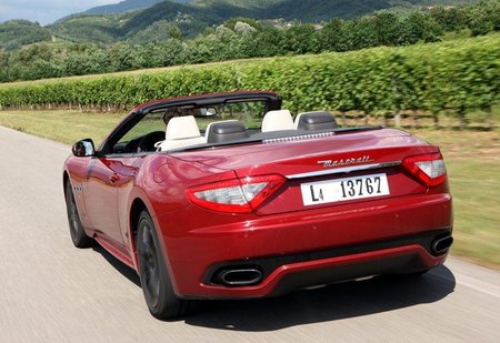 Maserati-Gran-Cabrio-Sport-3