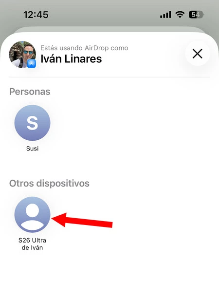 Samsung Galaxy S26 Ultra disponible en una búsqueda de AirDrop
