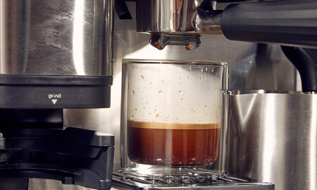 Analisis Ninja Luxe Cafe 11