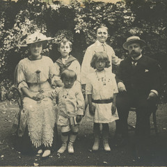 Foto 3 de 17 de la galería christian-dior-cumple-70-anos-y-lo-celebra-con-una-exposicion-muy-especial en Trendencias