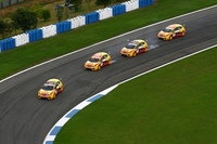 Seat empieza arrasando nuevamente en el WTCC