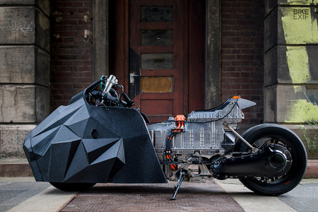 Electrificada y lista para devorar el 1/8 de milla en Glemseck, así es la BMW C Evolution de Krautmotors