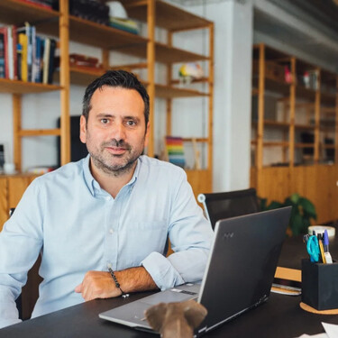Álvaro Bilbao, neuropsicólogo infantil: "Estas son las seis cosas que rompen la confianza de los niños"