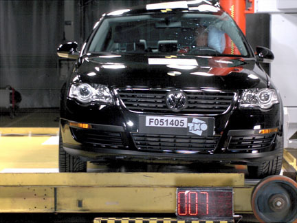 Volkswagen Passat - EuroNCAP
