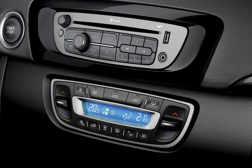 ¿Cuánto gasta el aire acondicionado de tu coche?