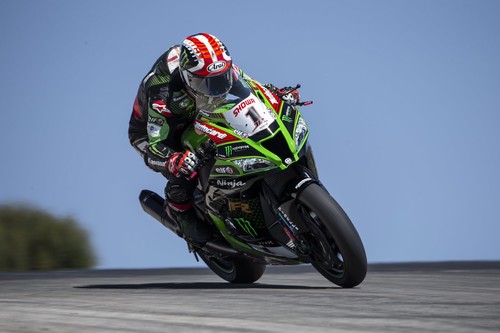 Jonathan Rea aprovecha el sufrimiento de Scott Redding para arrasar en Portimao y engancharse al mundial