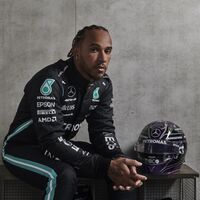 Mercedes ya ha avisado a Lewis Hamilton de que si quiere seguir en 2022 será con George Russell de compañero