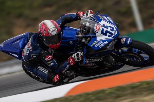 Ana Carrasco mantiene el liderato de SSP 300 pese a una bandera roja; victoria para Galang Hendra Pratama