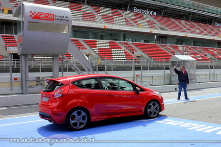 Ford Fiesta ST, miniprueba en el Circuit de Catalunya